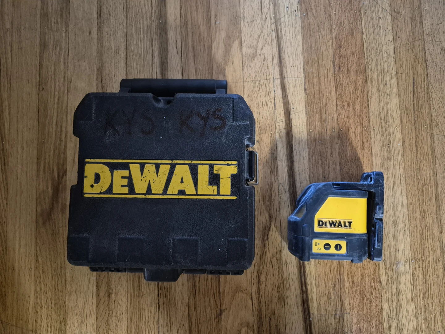 DeWalt Laser Level with Hard Case