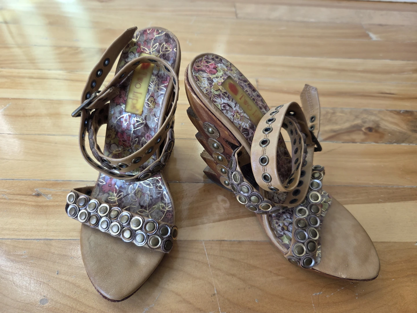 NEW! Shoes (US7) - photo 2