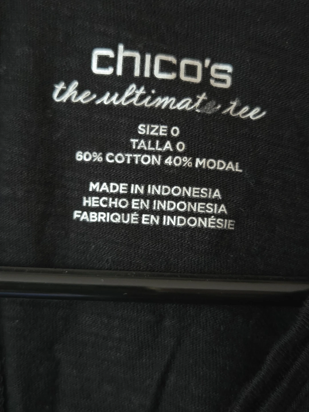 Chico's The Ultimate Tee Size 0 🏈 - photo 2