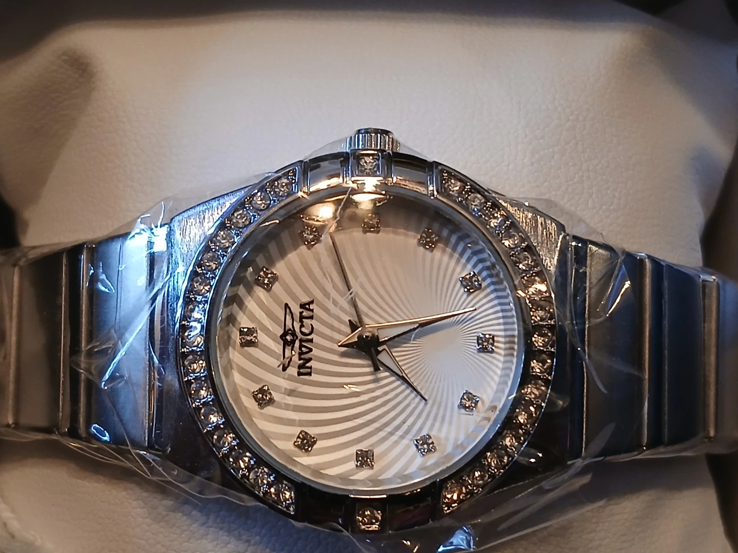 INVICTA - photo 3