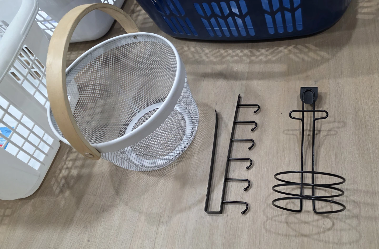 Laundry Baskets and various Organizers - photo 5