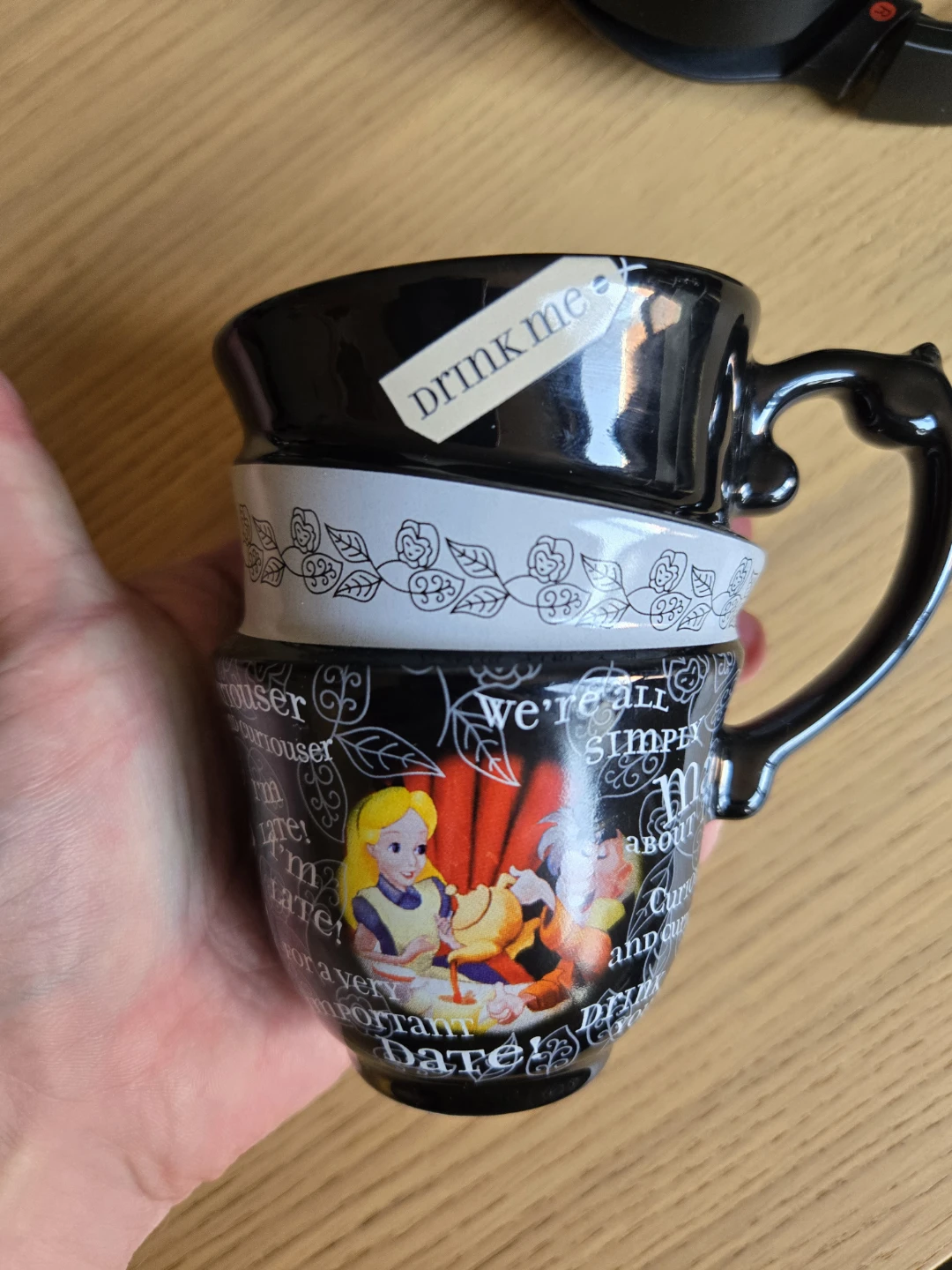 Disney Alice In Wonderland Tea Cup (Coffee Mug)