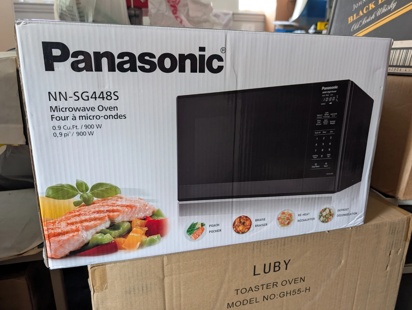 New Panasonic NN-SG448S Microwave Oven 0.9 Cu.Ft. - photo 2