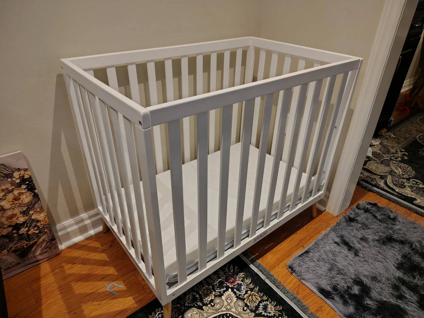 White Baby Mini Crib - photo 3