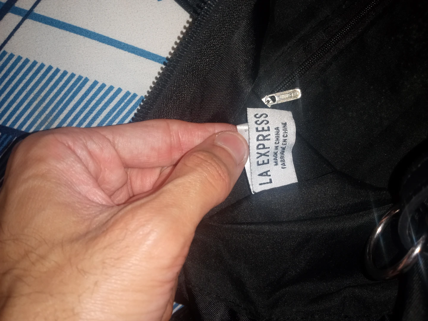 La Express Black Tote Bag - photo 3
