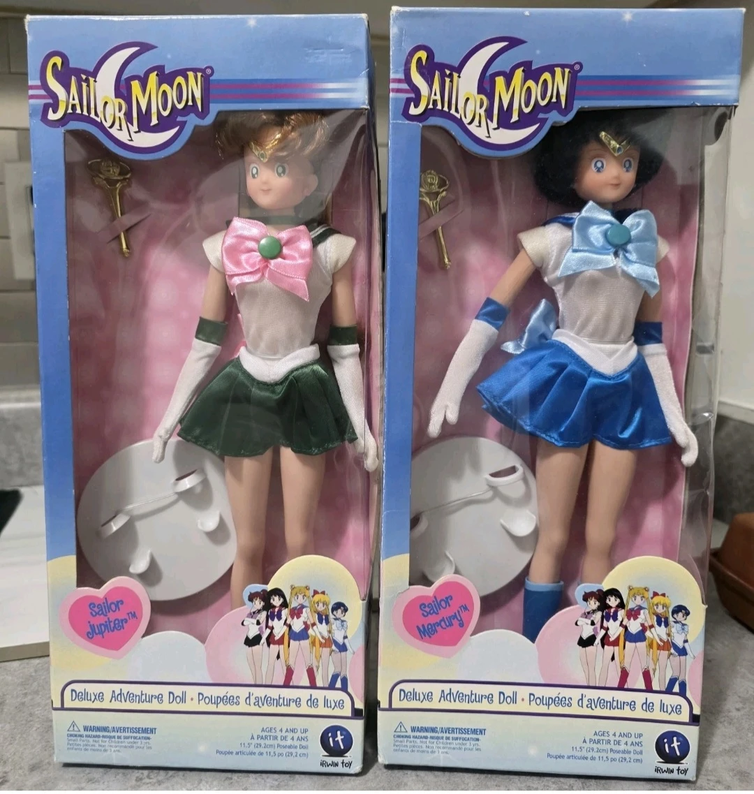NIB Irwin Toy Sailor Moon Deluxe Adventure Dolls