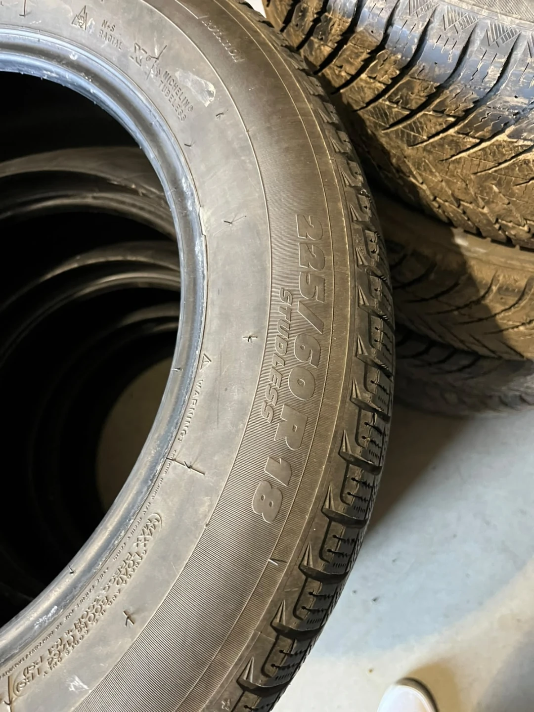 Michelin X-Ice Snow  225/60R18 - photo 2