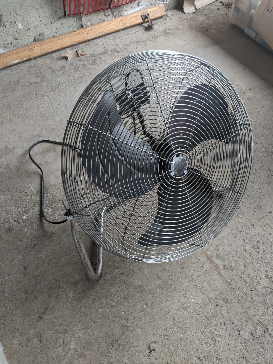Industrial Style Metal Floor Fan