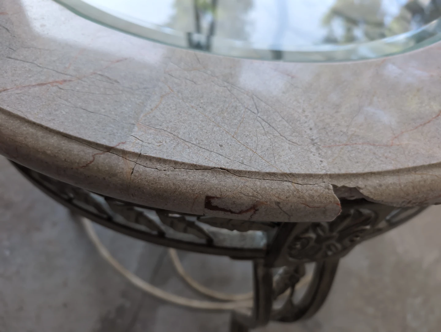 Two-piece Round Metal and Marble Coffee Table Set - photo 5