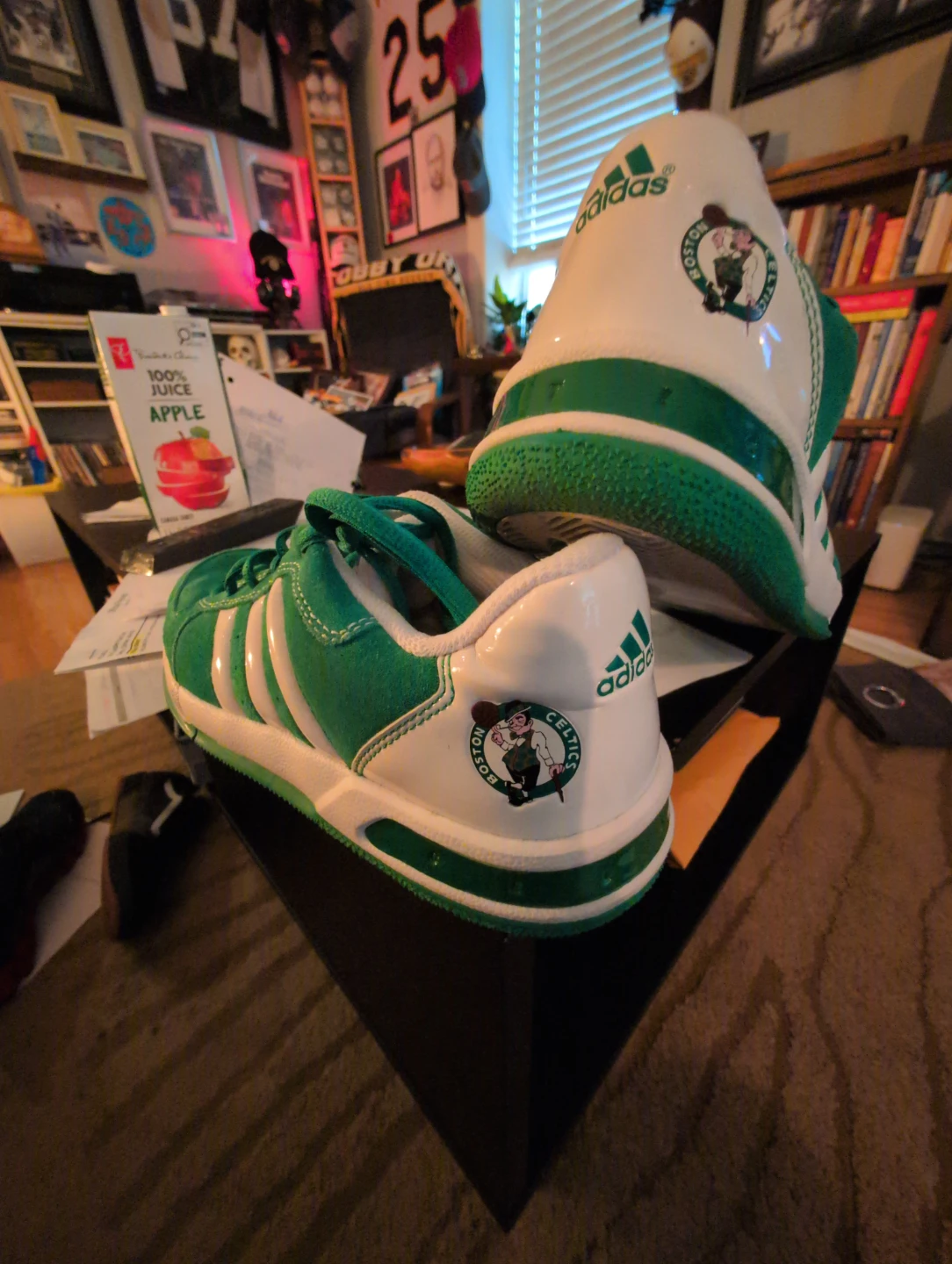 Authentic Adidas Forum 84 Low Cut Celtic's - photo 4