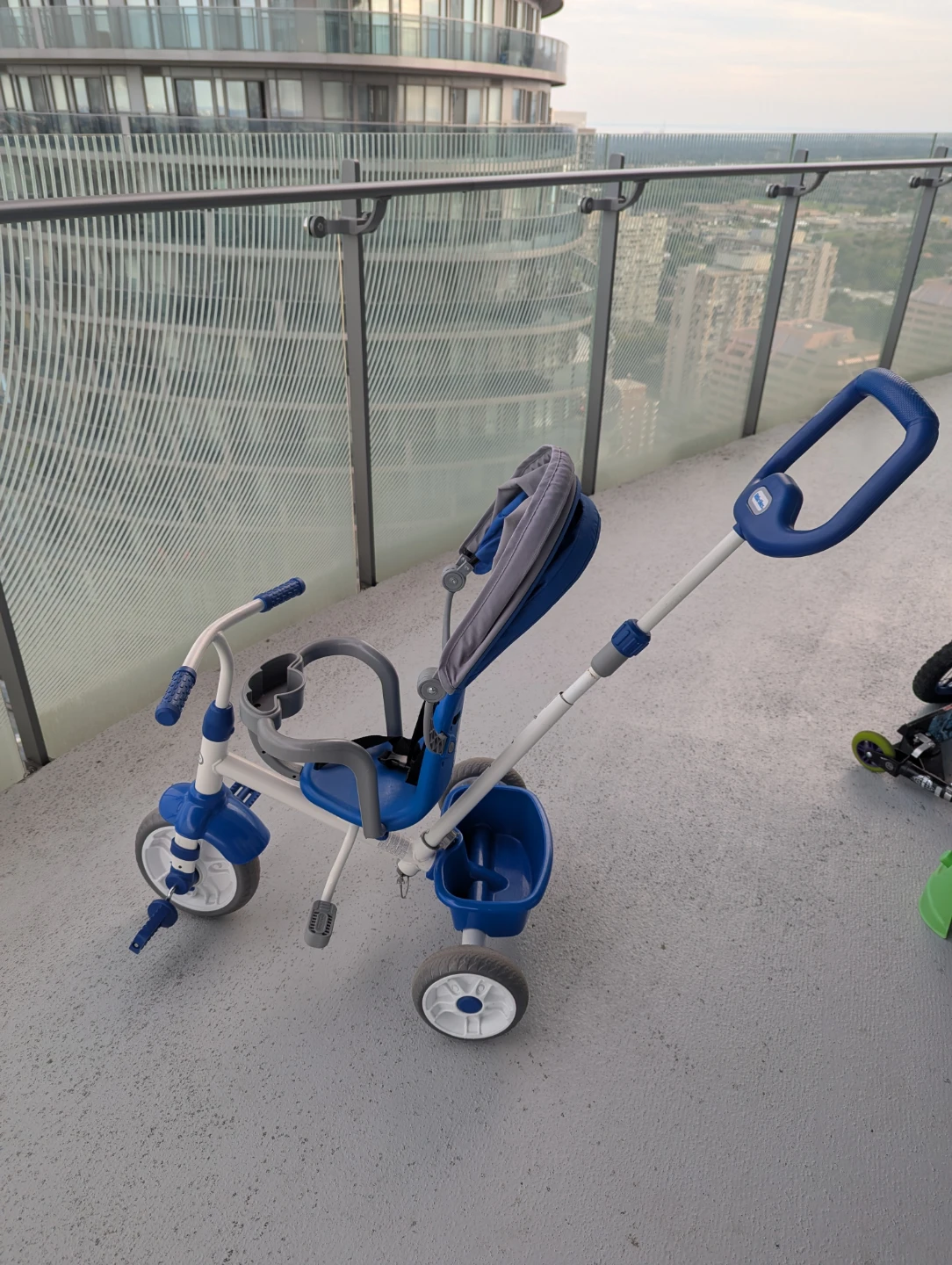 Little Tikes 4-in-1 Stroll 'n Trike