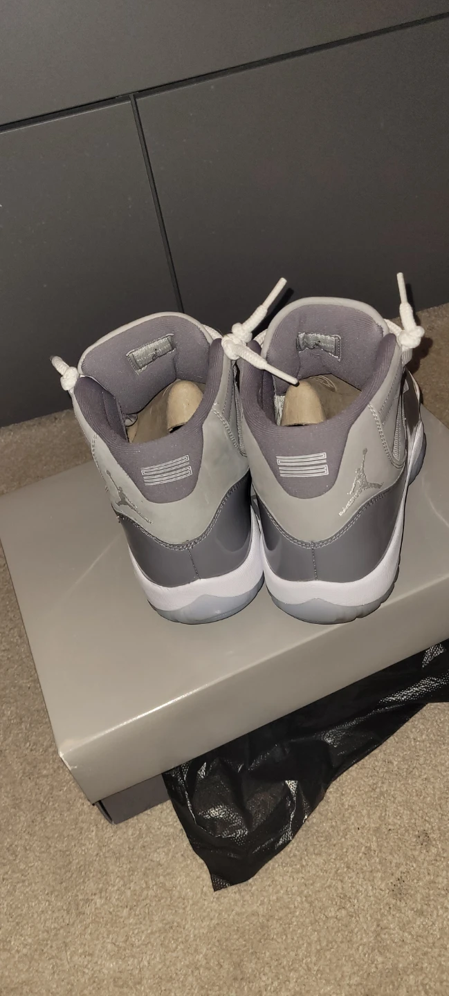 Air Jordan 11 Retro Cool Grey - Size 9 - photo 4