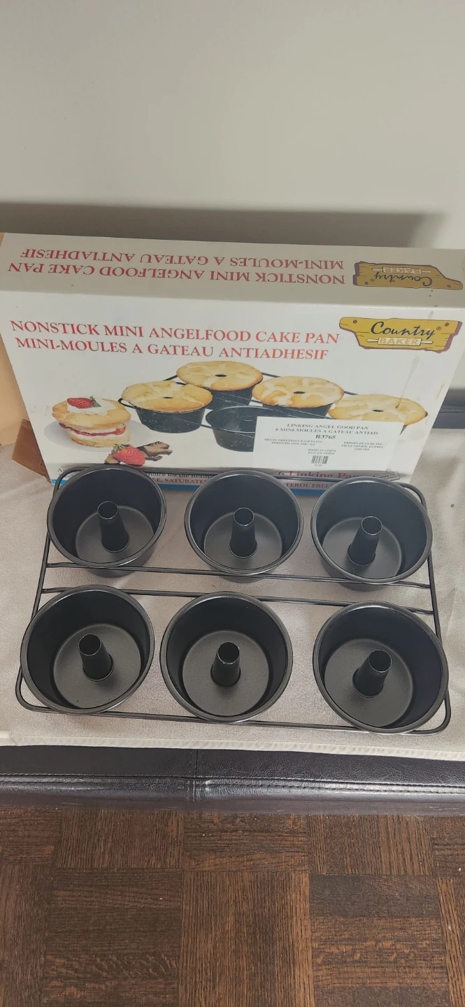 New Linking bake pan (read description) 🏈