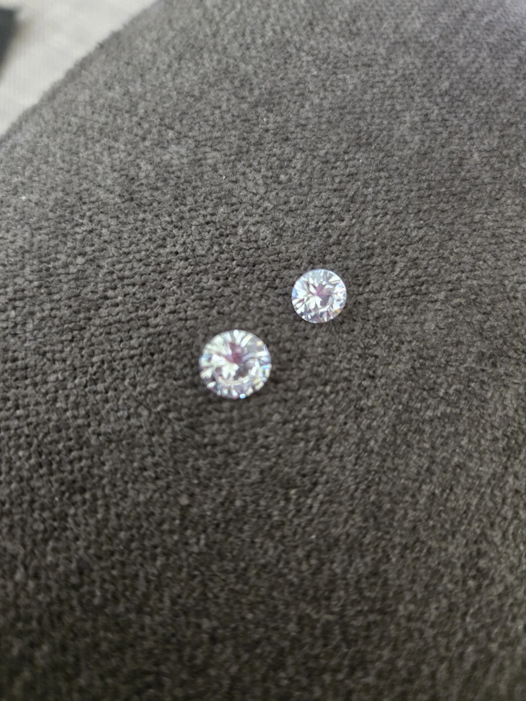 New.Two Lindenwolds Fine Jewelers loose stones - photo 4