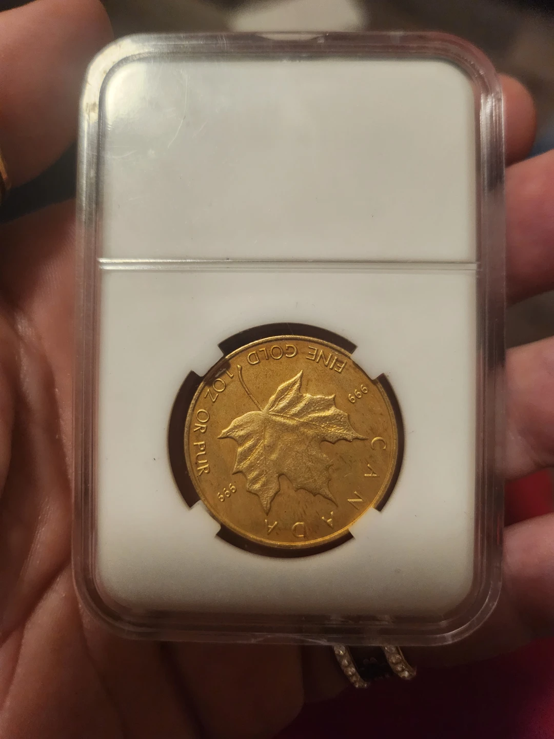 1979 Canadian 50 Dollar Gold Maple Leaf Coin - photo 2