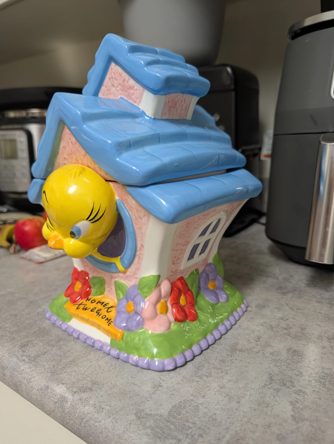 Tweety Bird Ceramic Cookie Jar - photo 3
