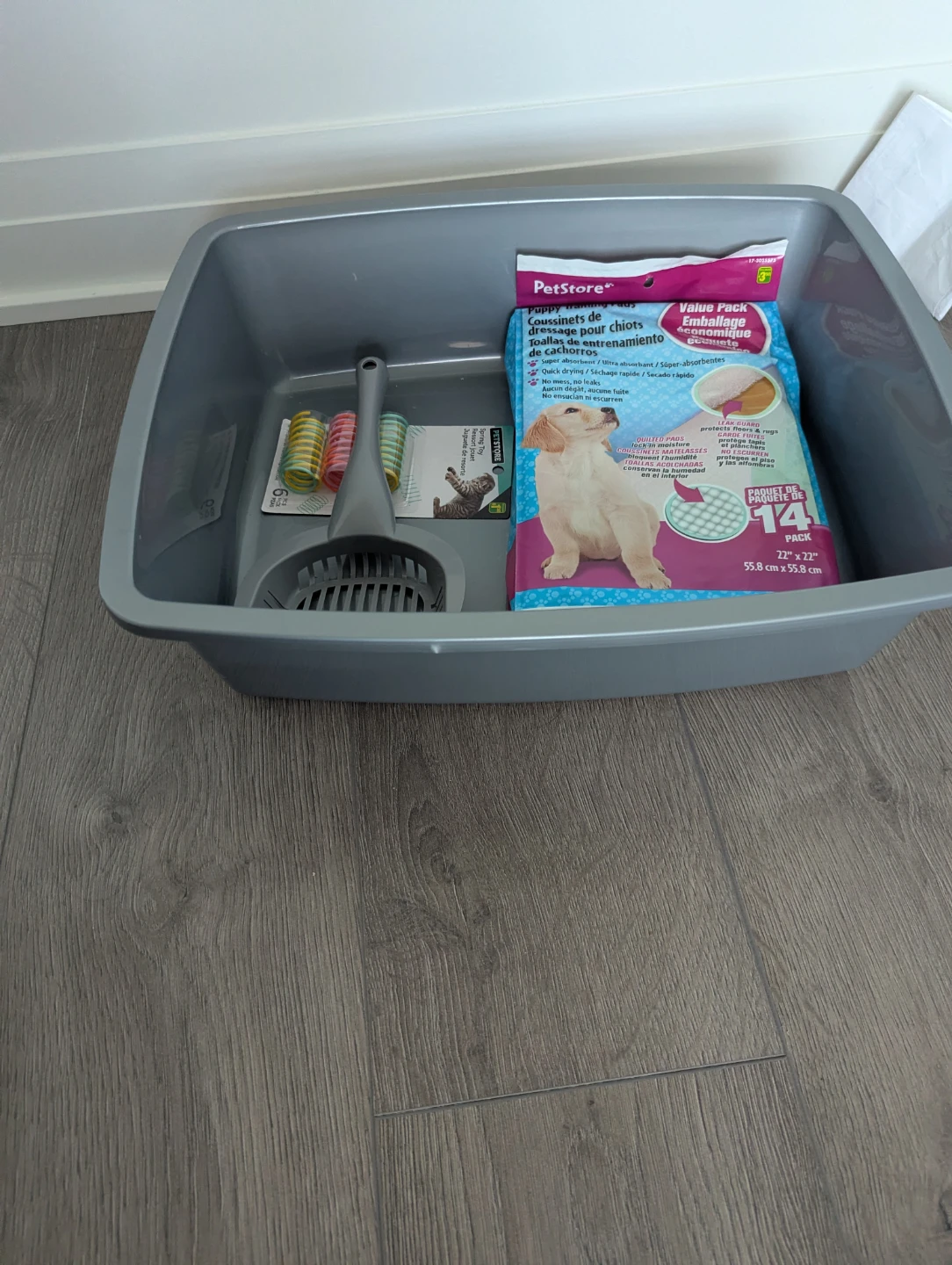 Pet Litter Box with Puppy Pads and Toys