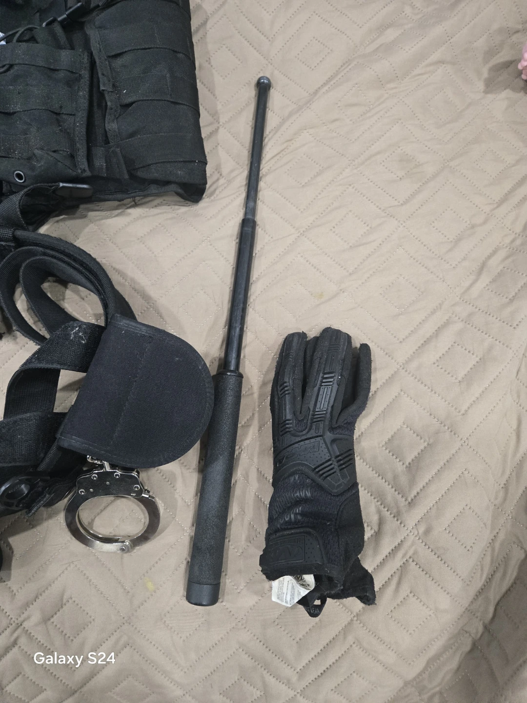 Tactical Vest and Duty Belt Kit - photo 3