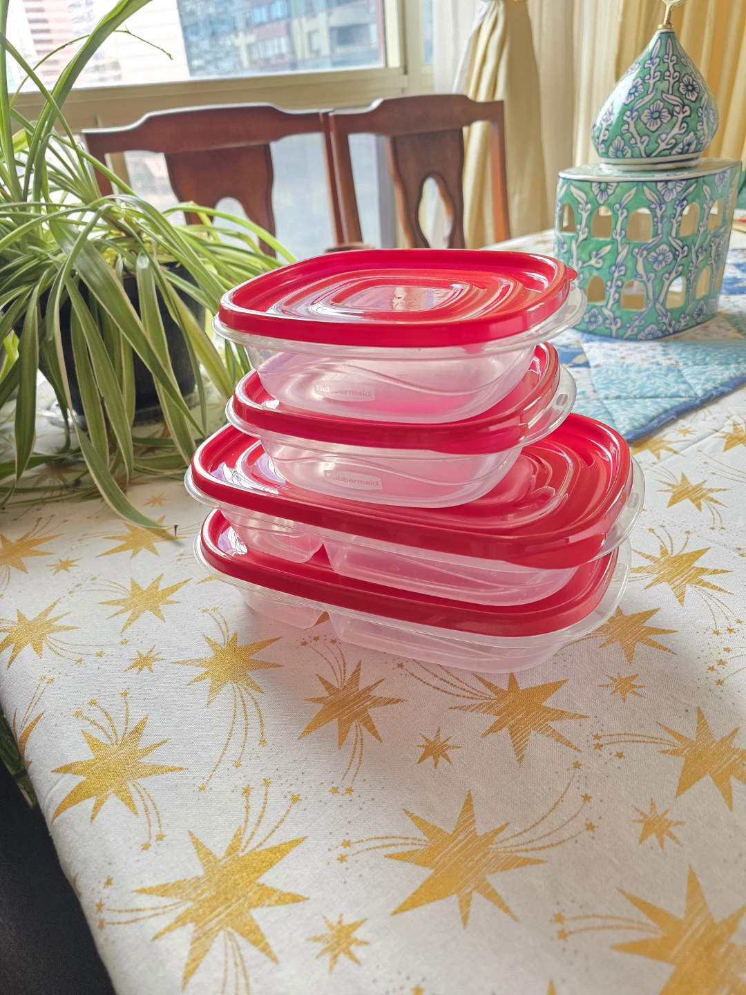 New Rubbermaid food storage containers 🏈