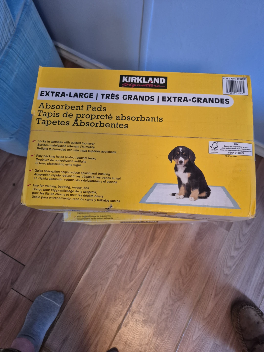 Kirkland Signature Extra-Large Absorbent Pads - photo 2