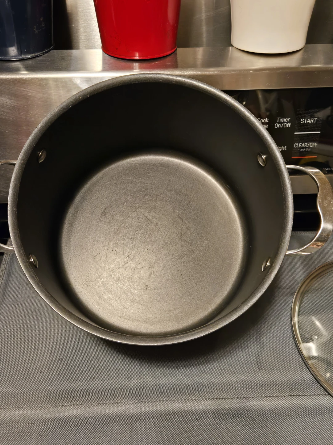 KitchenAid 8QT Hard-Anodized Heavy Soup Pot & Lid - photo 5