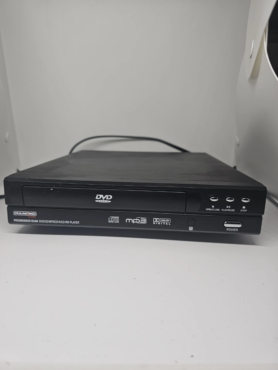 Diamond Vision Progressive  DVD  Player DV807-03