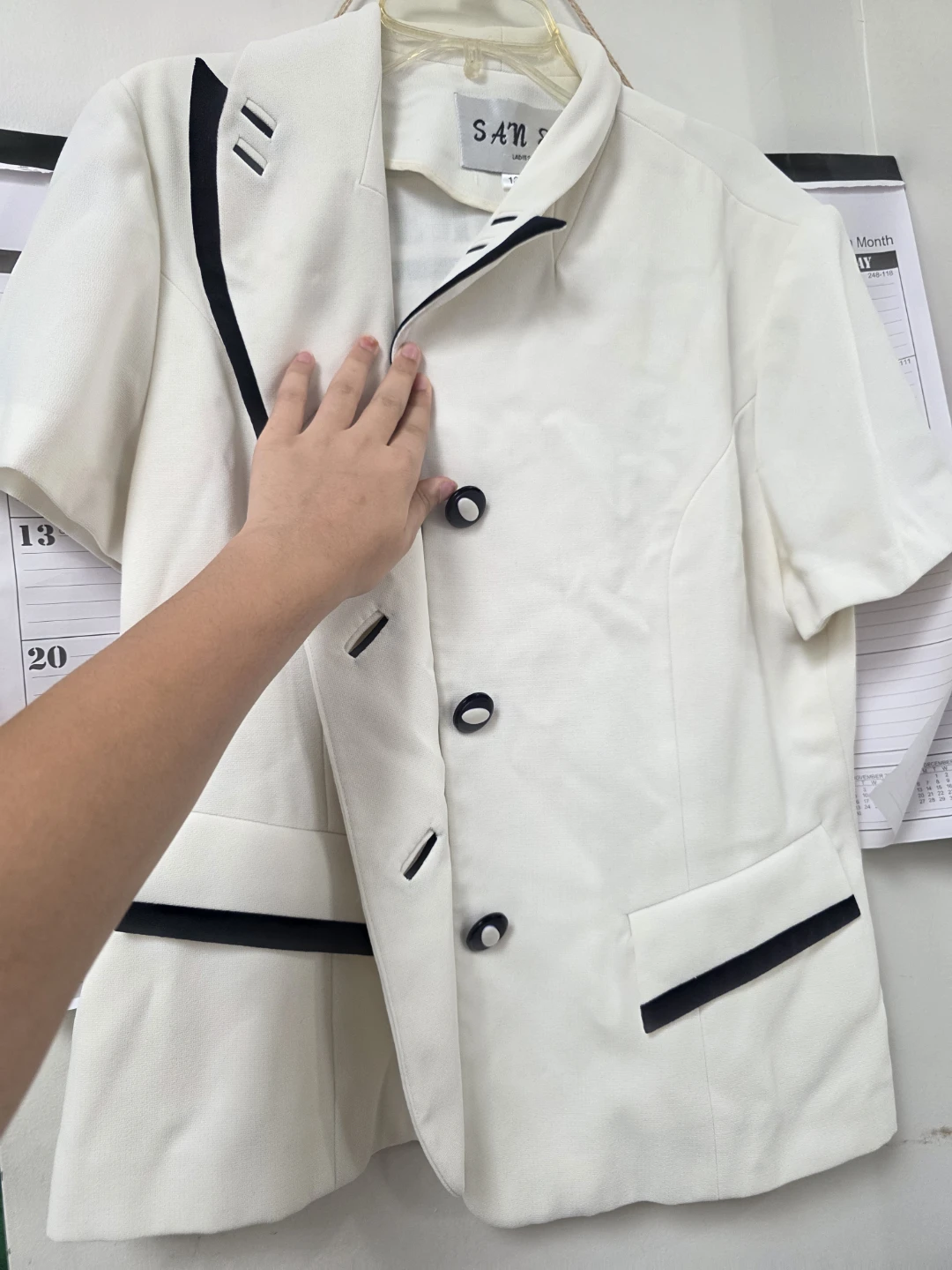 SAN 8 Ladies Collection White Short Sleeve Blazer Size 13 - photo 2
