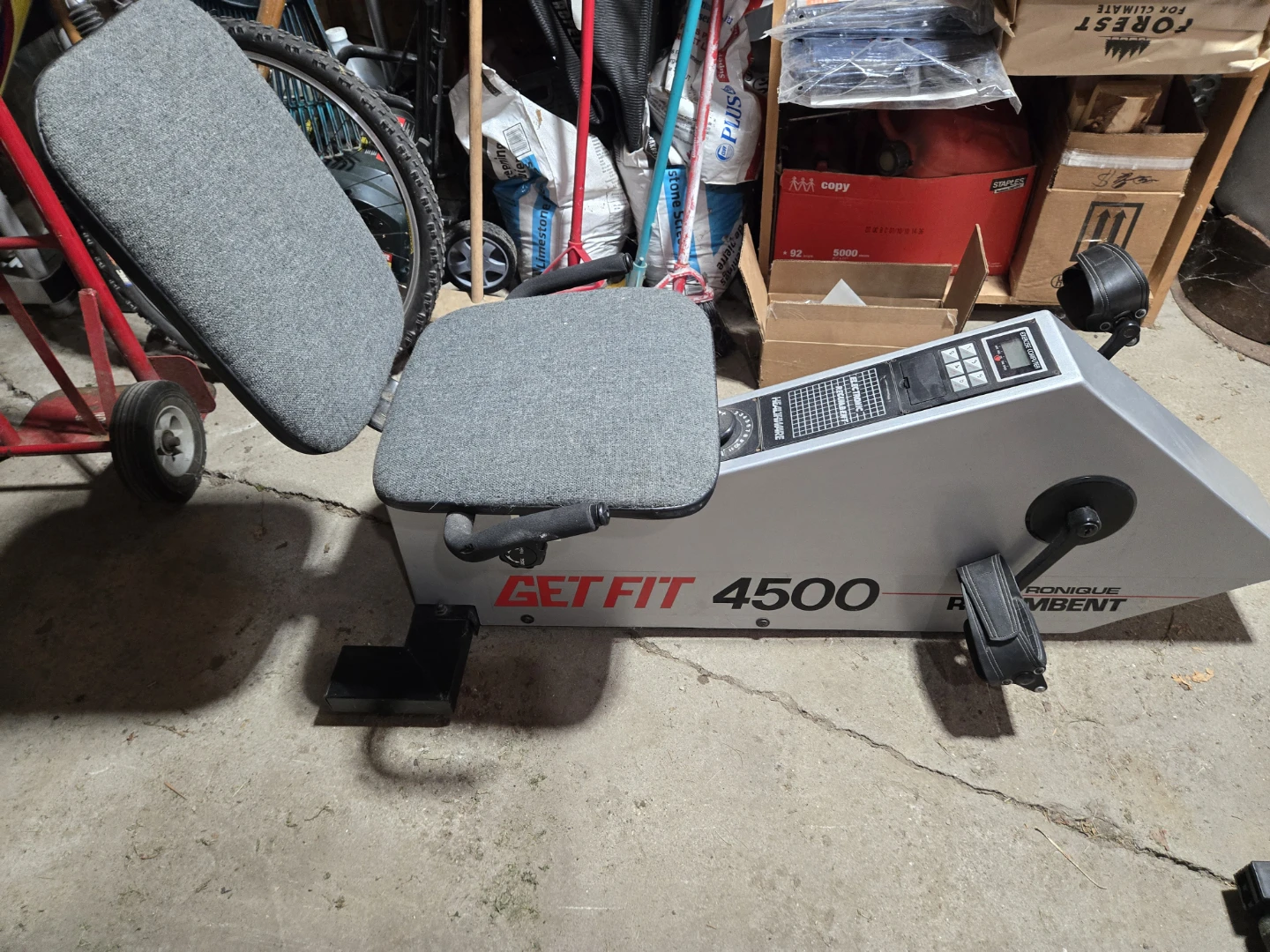 HEALTHWARE GetFit 4500 Recumbent Exercise Bike