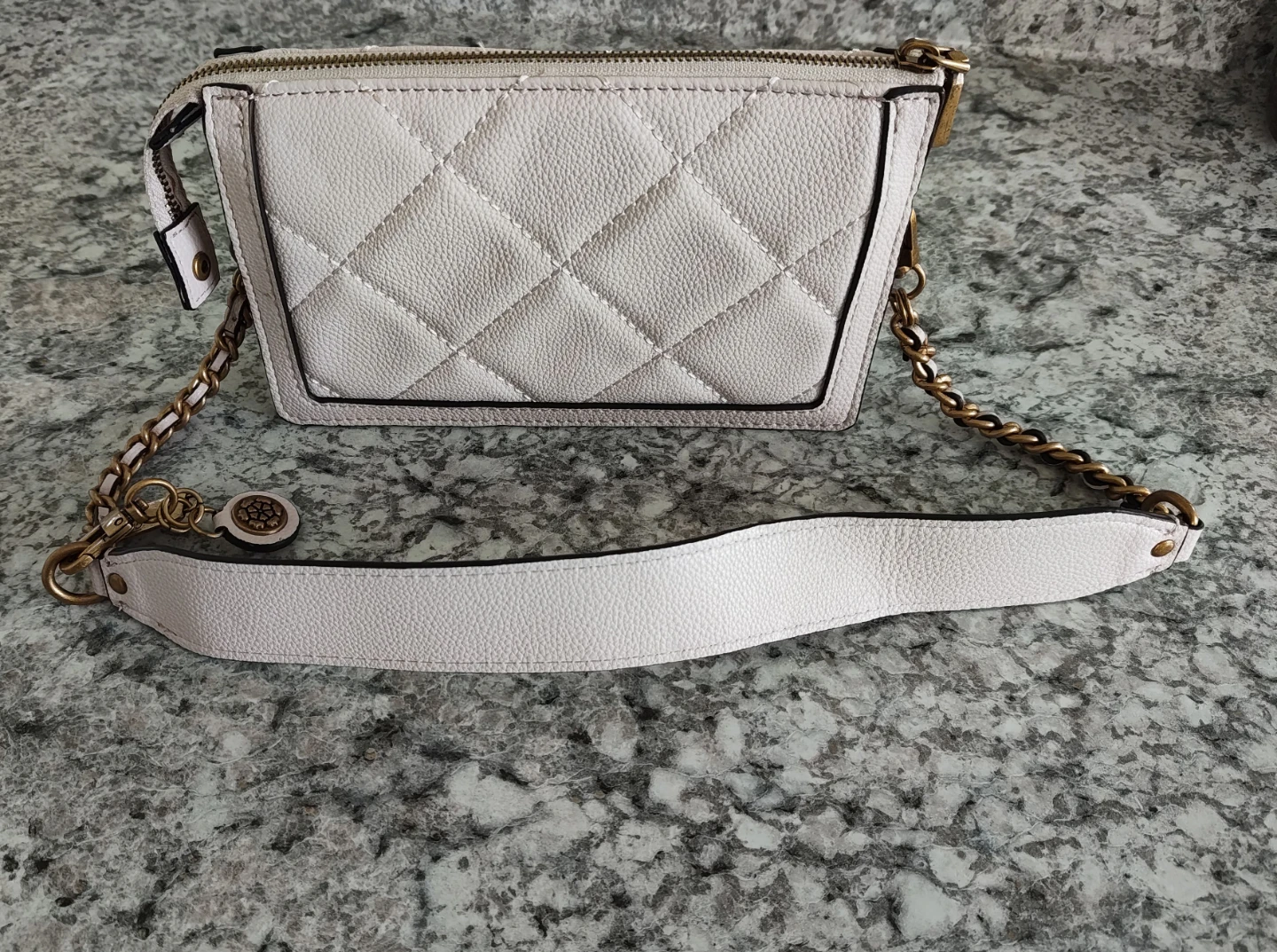 Guess Quilted Crossbody Bag - photo 2