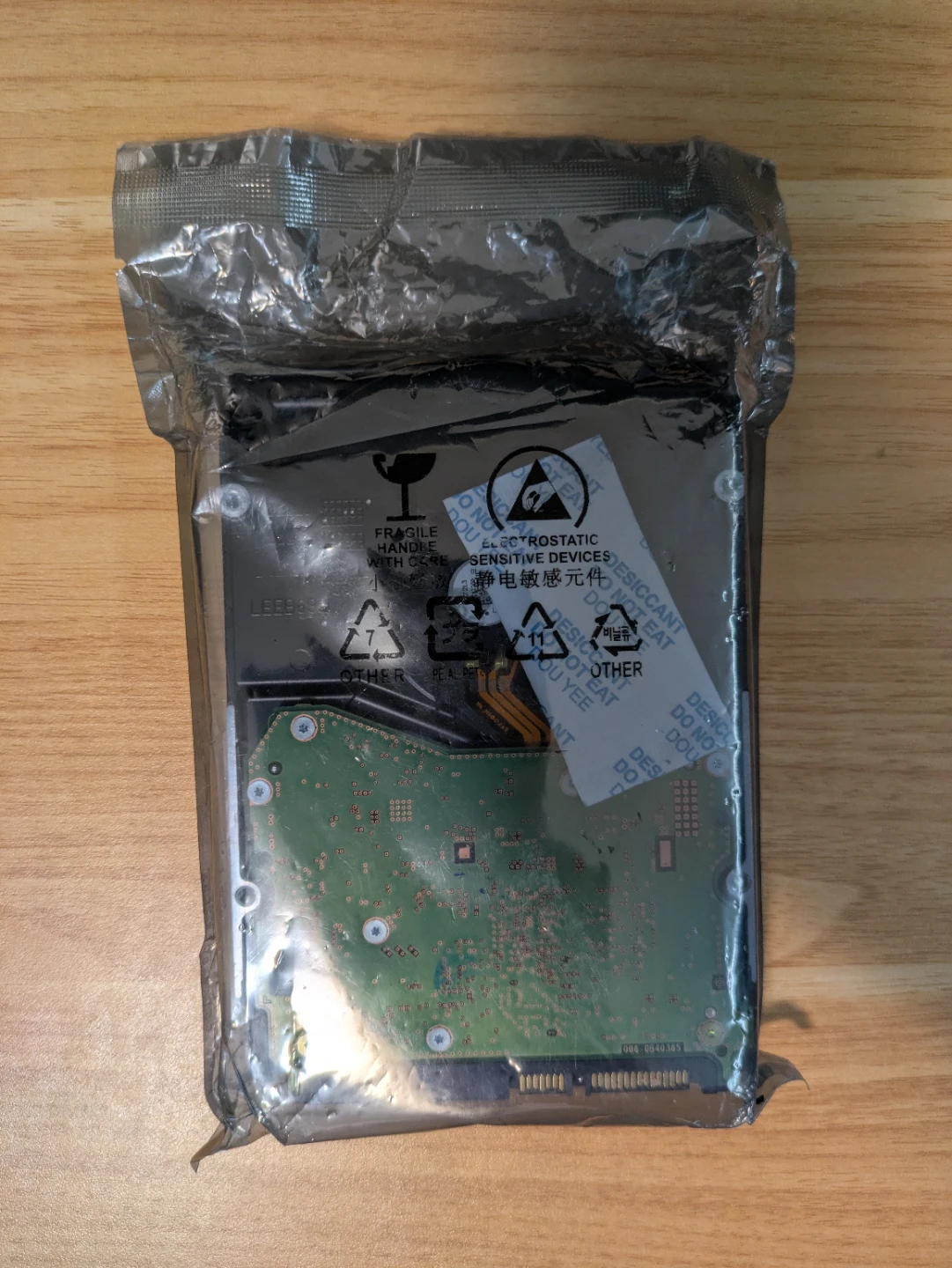 Western Digital 14TB WD141PURP Hard Drive - photo 2