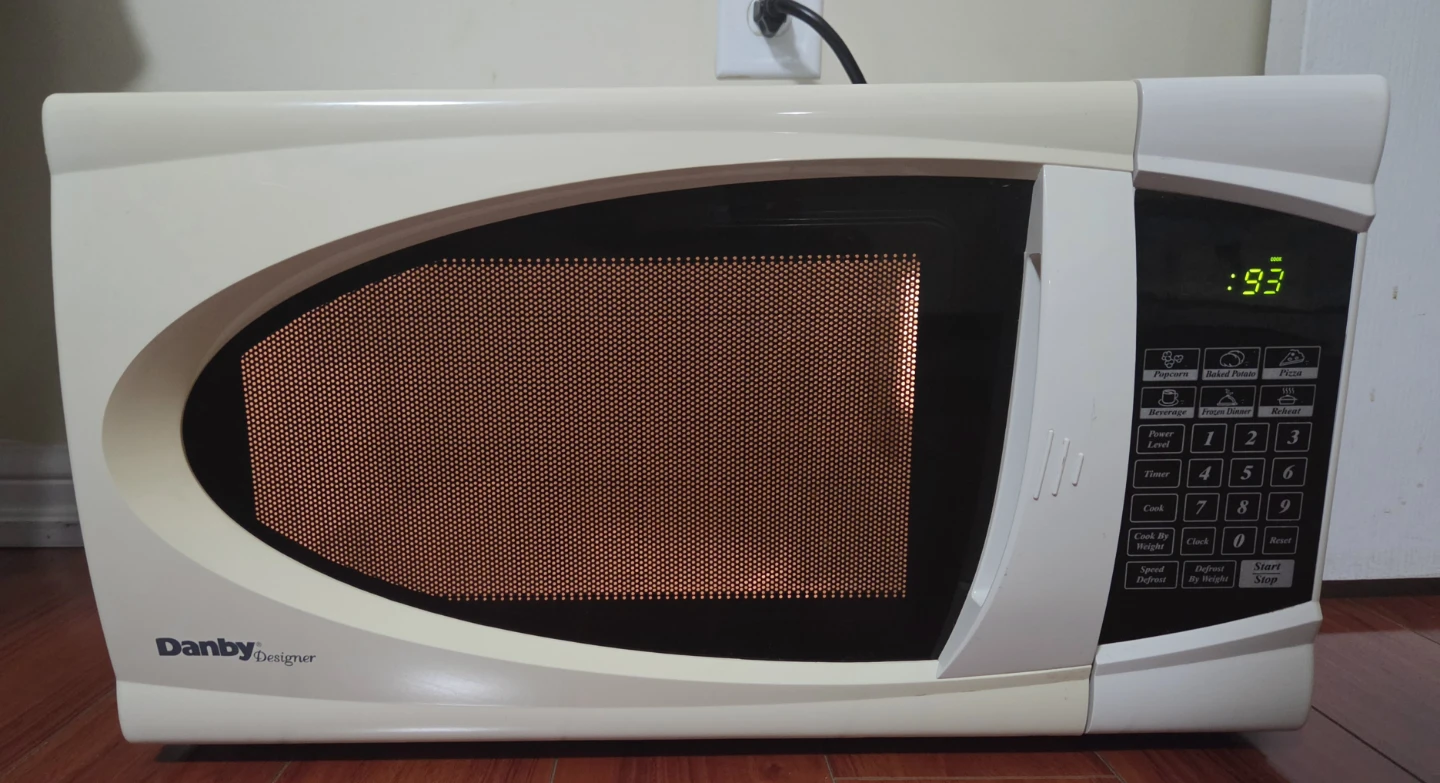 Danby Designer Microwave