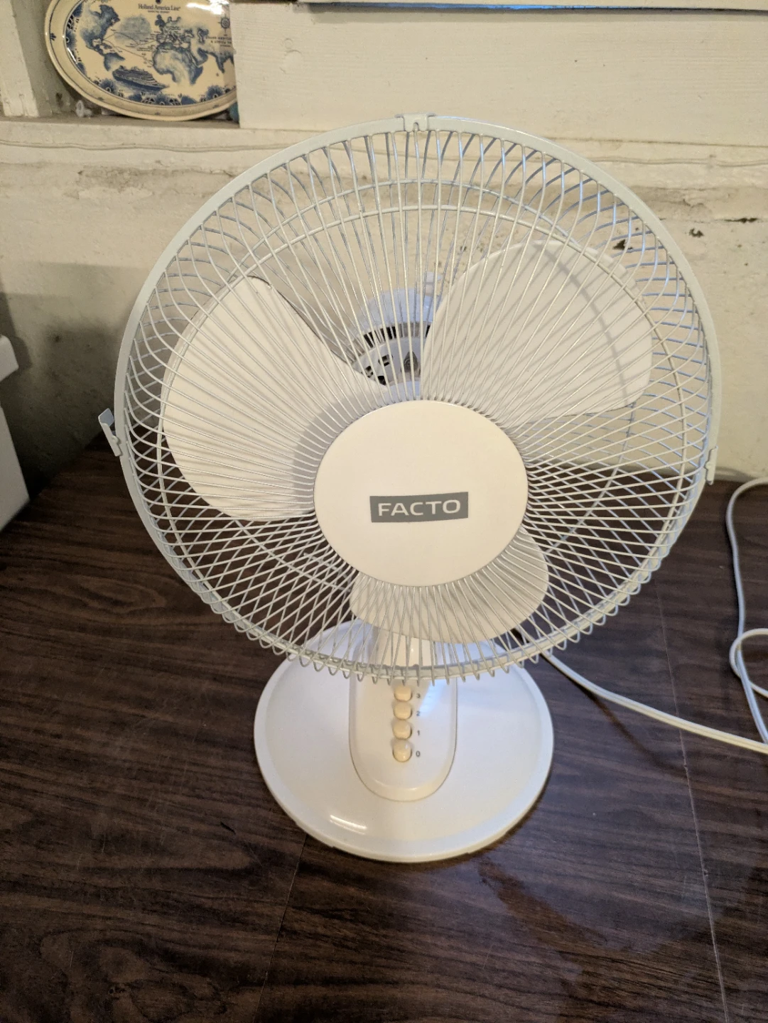 Facto Table Fan