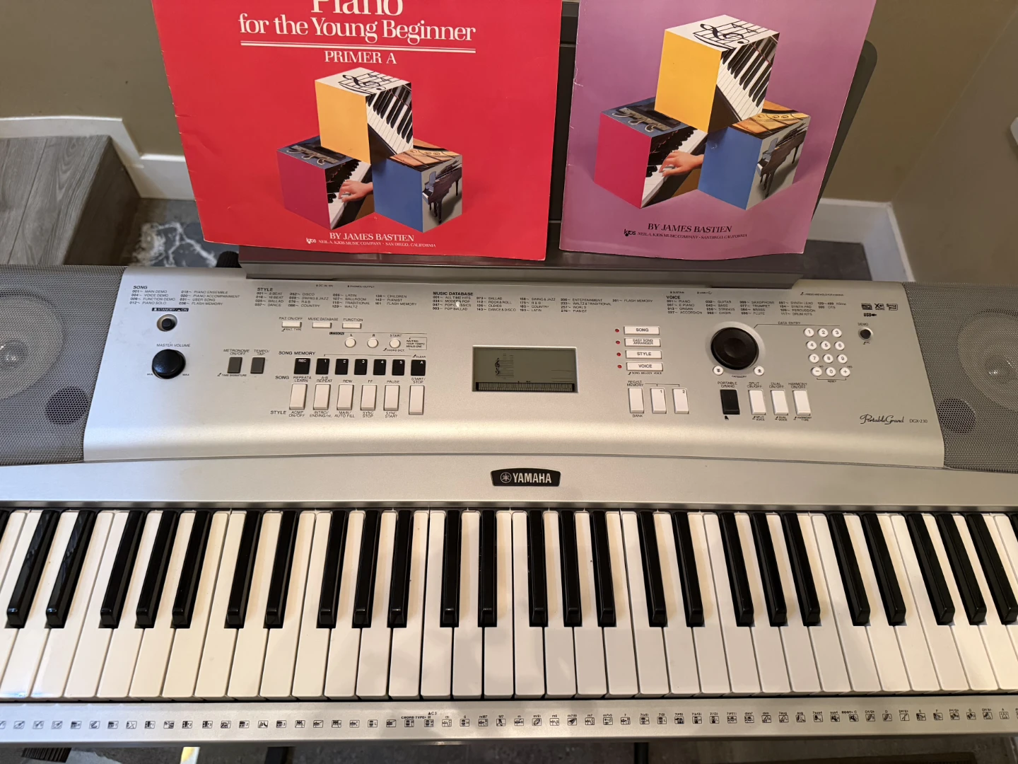 Yamaha PortableGrand DGX-230 Keyboard - photo 2