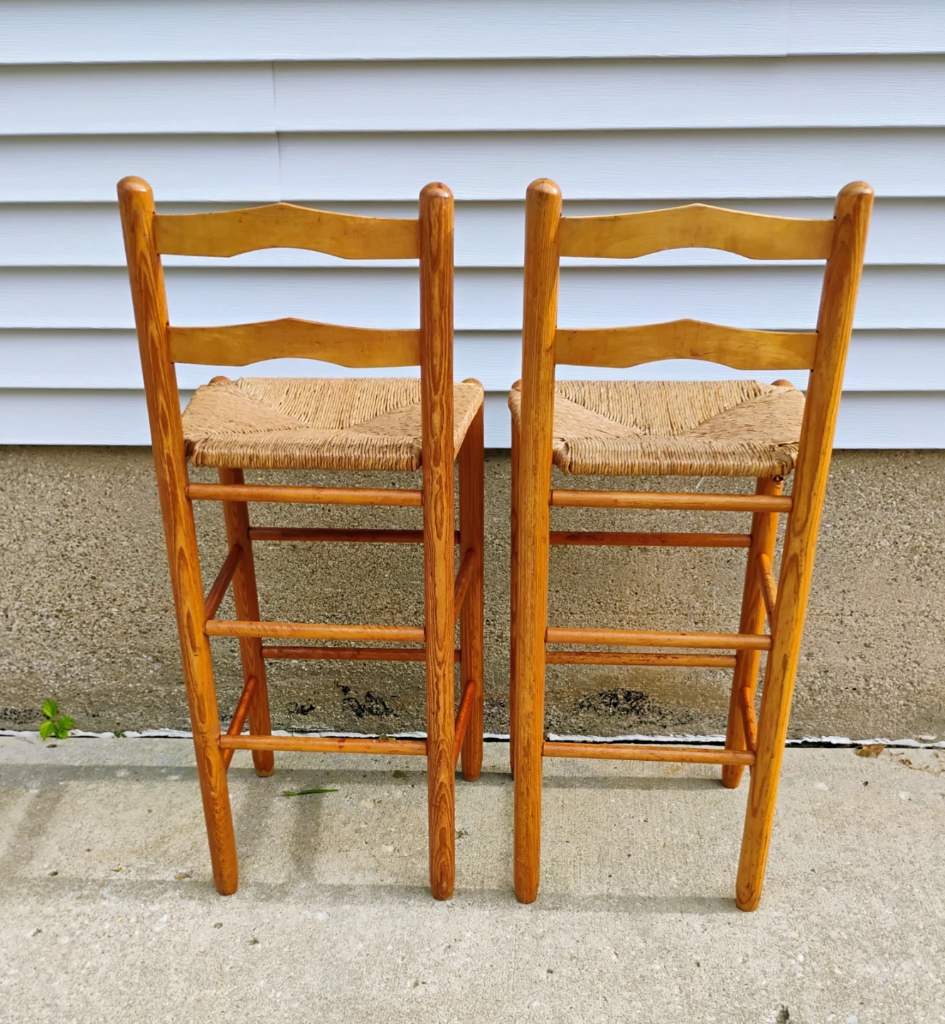 WOOD & WOVEN RAFFIA BAR CHAIRS (SET OF 2) - photo 2