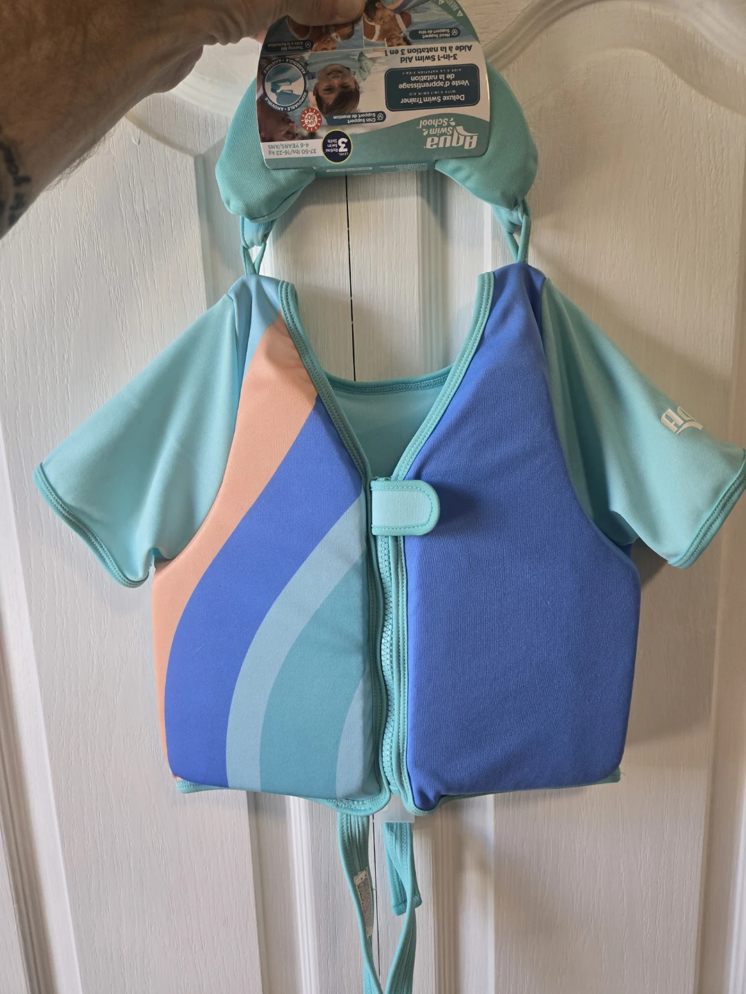 Nwt Toddler life jacket an swim shoes size5/6