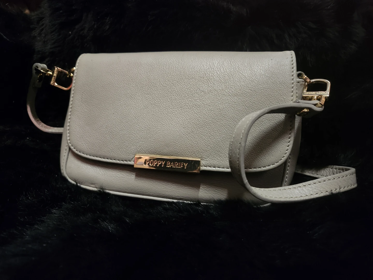 Poppy Barley Crossbody Bag