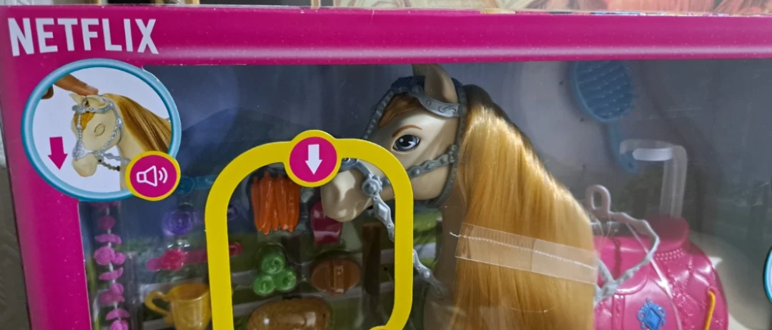 Barbie Mysteries The Great Horse Chase Dance and Show Horse - photo 4