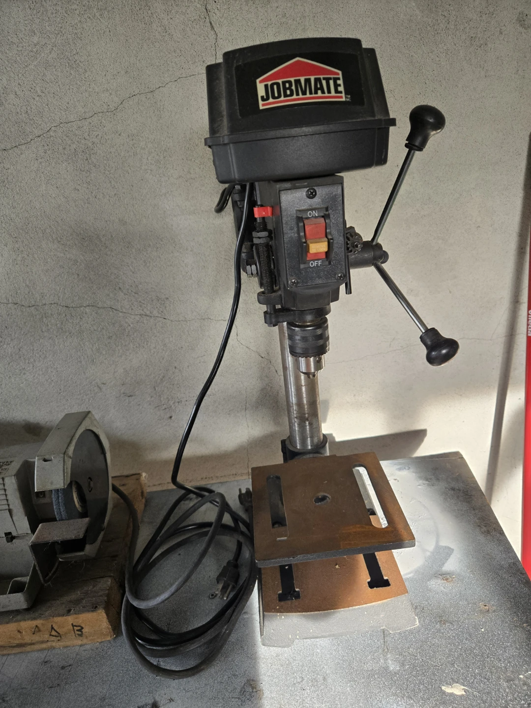Saw/Drill/Grinder/R-Tool/GPS/CB/Meter/Fridge/SawHorse/Table - photo 4