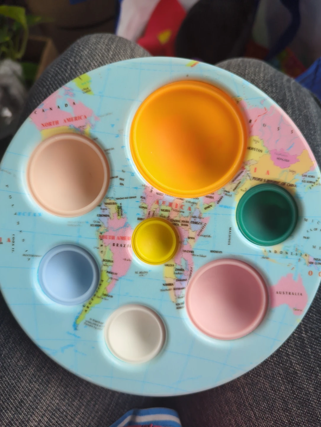 Map and Animal Paw Sensory Fidget Toys - photo 2