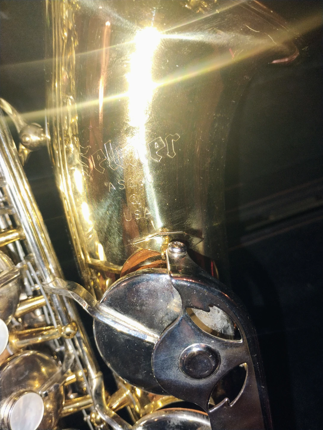 Selmer AS300 Alto Saxophone - photo 4