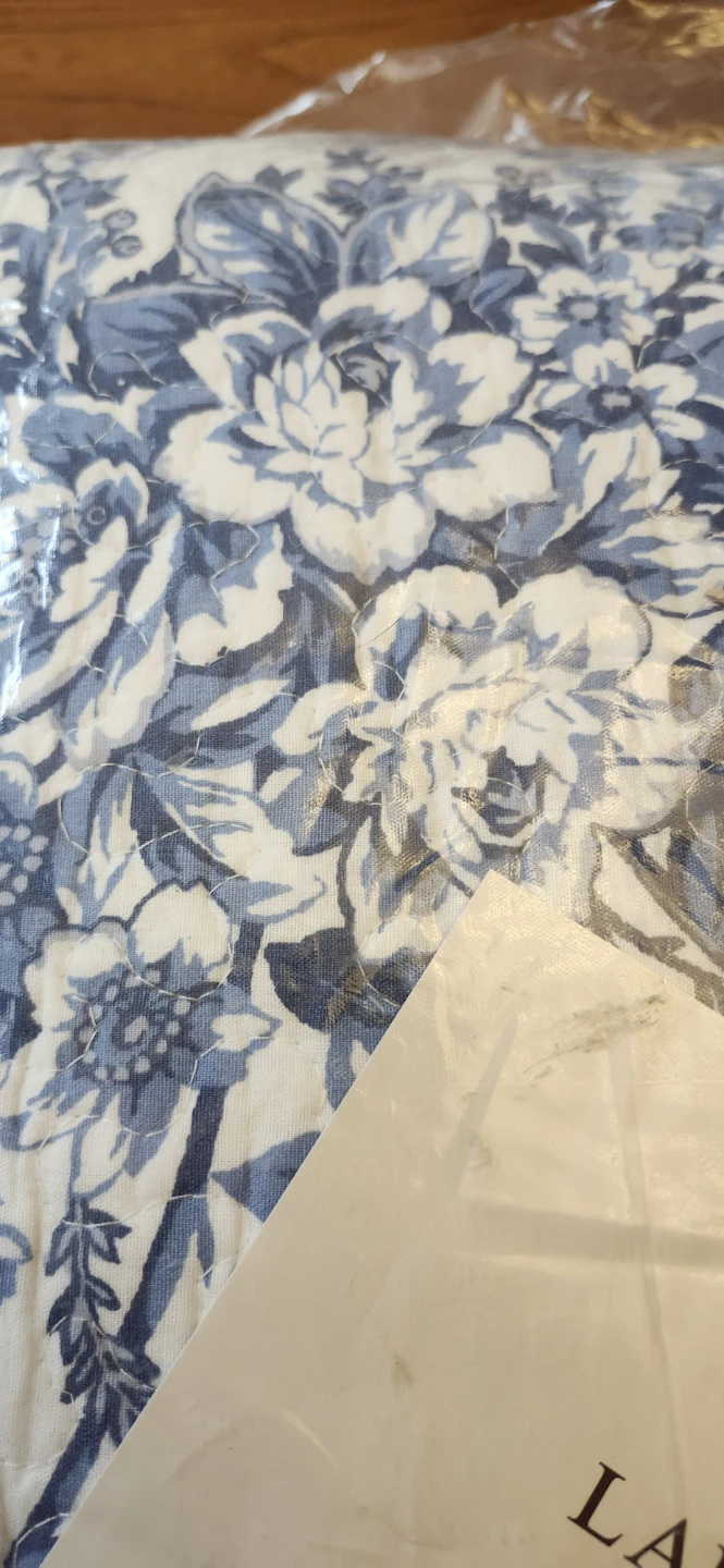 Laura Ashley Blue King Floral Quilt and shams - photo 3