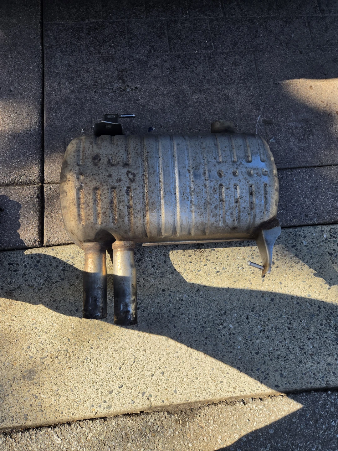 Used Vehicle Muffler Assembly - photo 4