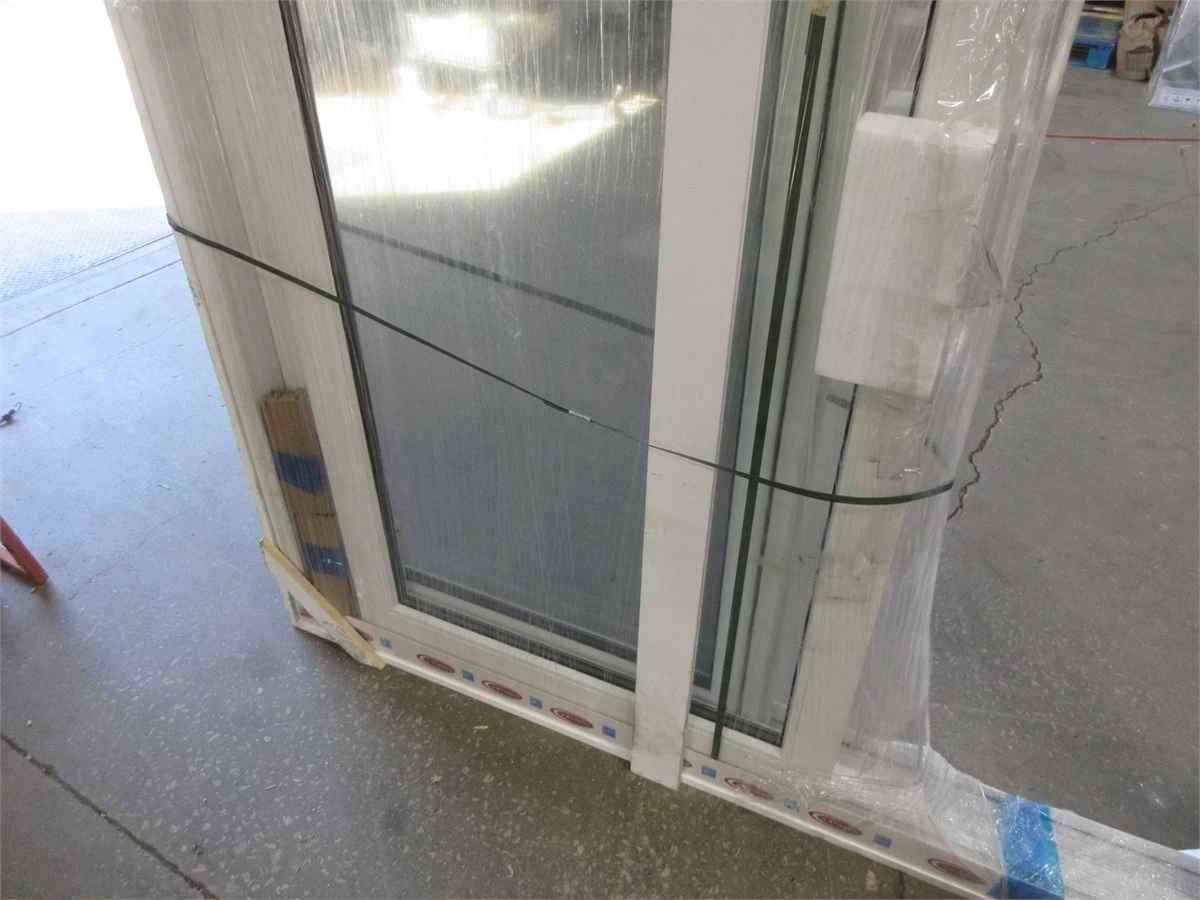 DORPLEX VINYL SLIDING PATIO DOOR 70X79" - photo 4