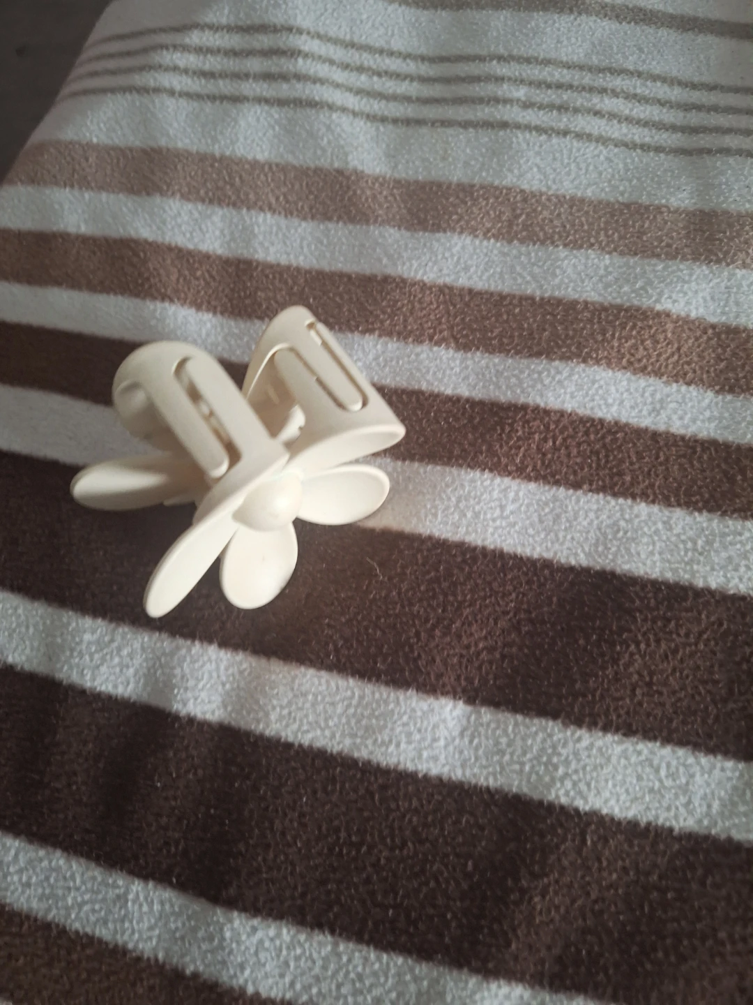 Flower hair clip - photo 3