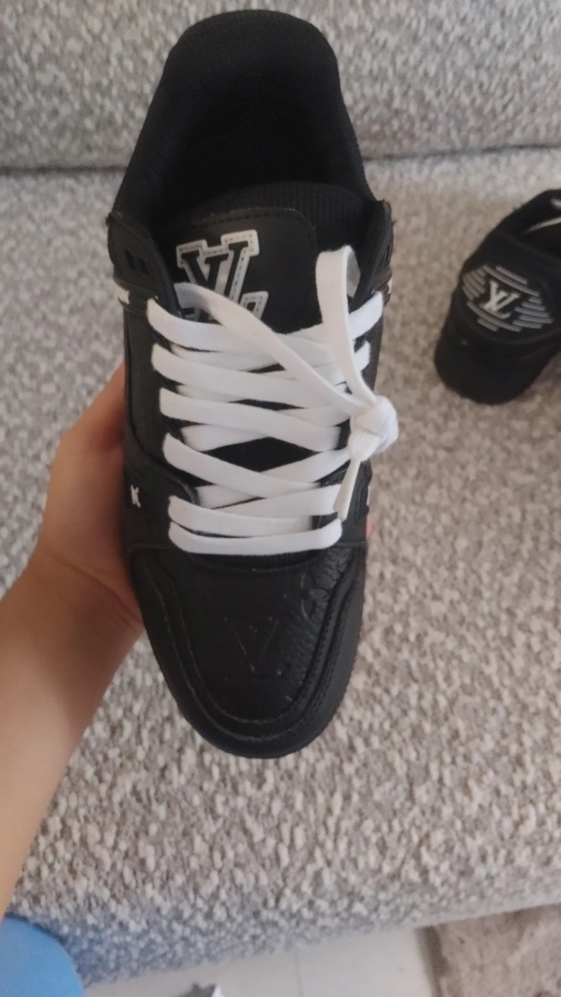 Louis Vuitton Trainers Black - photo 2