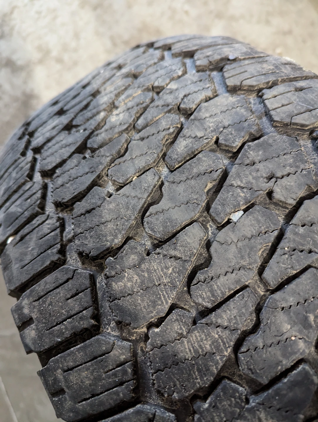 LT295/60R20 Firestone Destination X/T Tires - photo 2