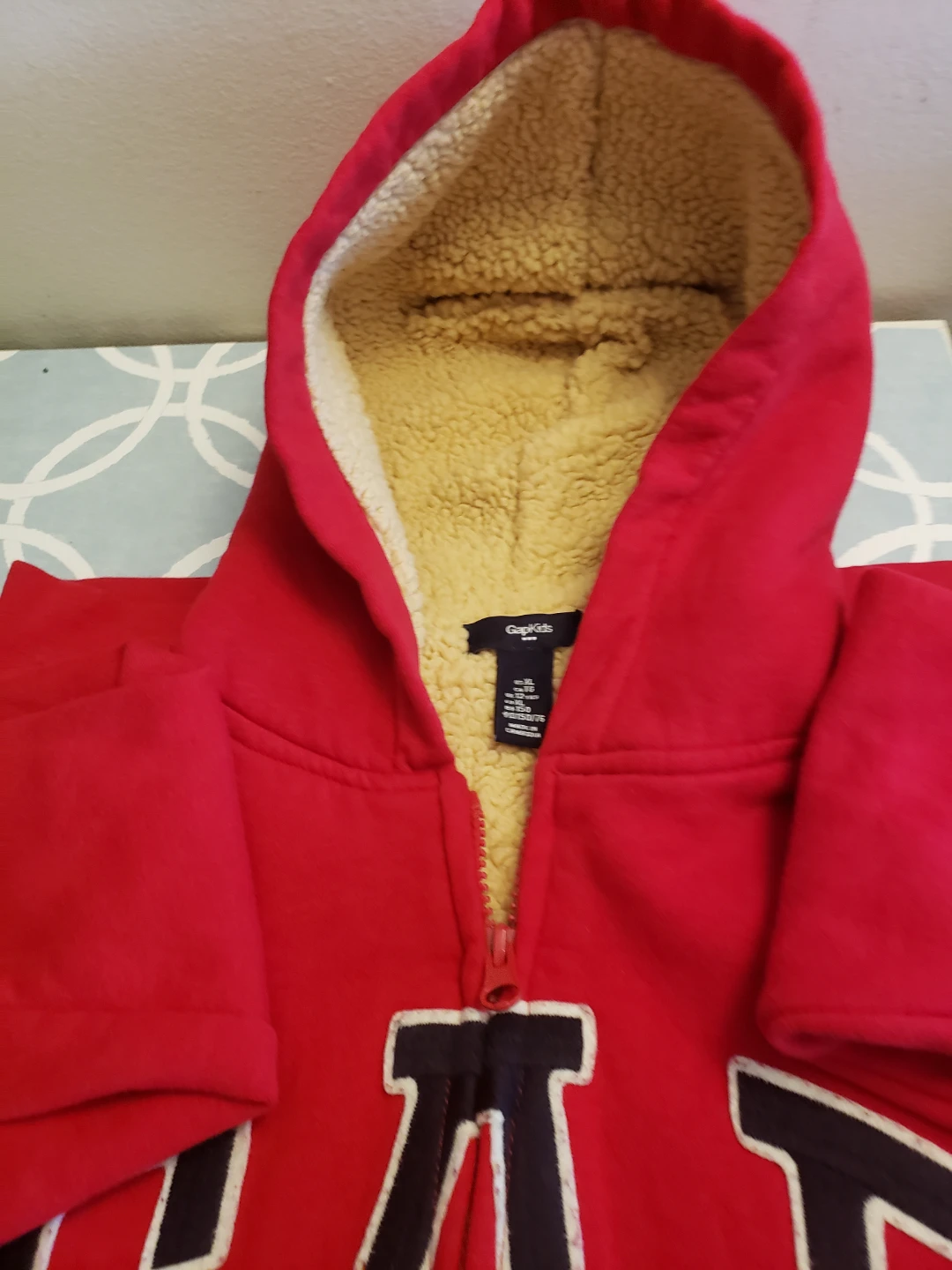 GapKids Sherpa-Lined Red Zip-Up Hoodie - photo 3
