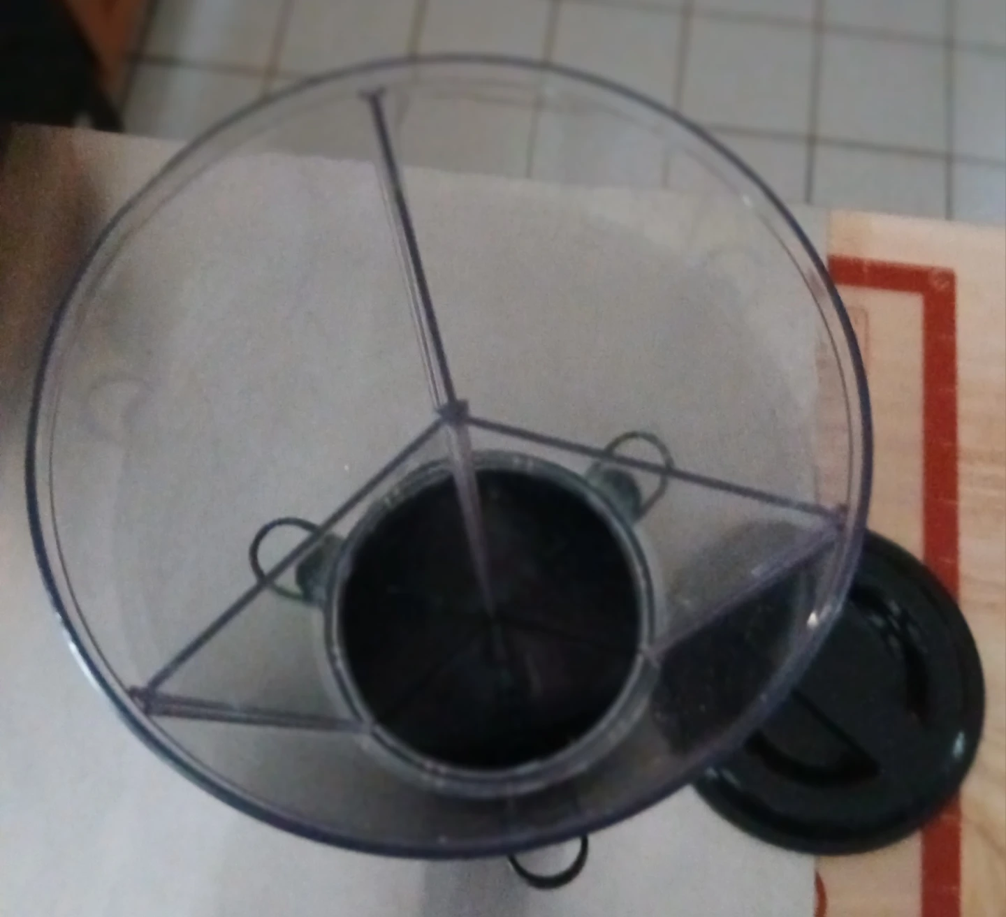 Rotating snack dispenser - photo 2