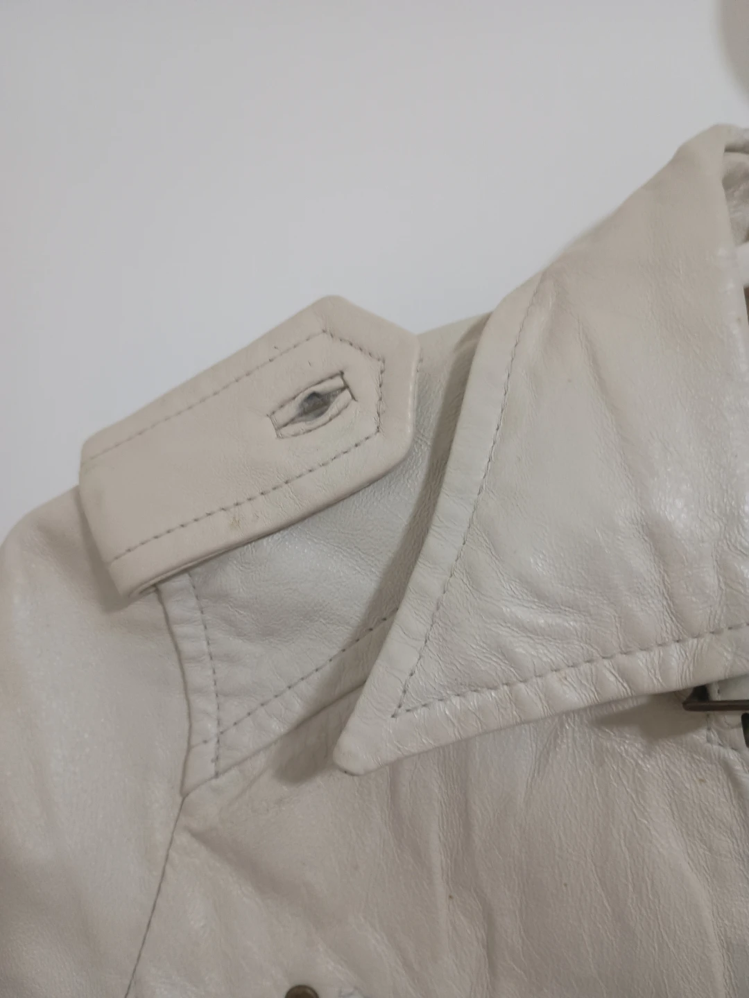 Cream White Leather Biker Jacket - photo 3