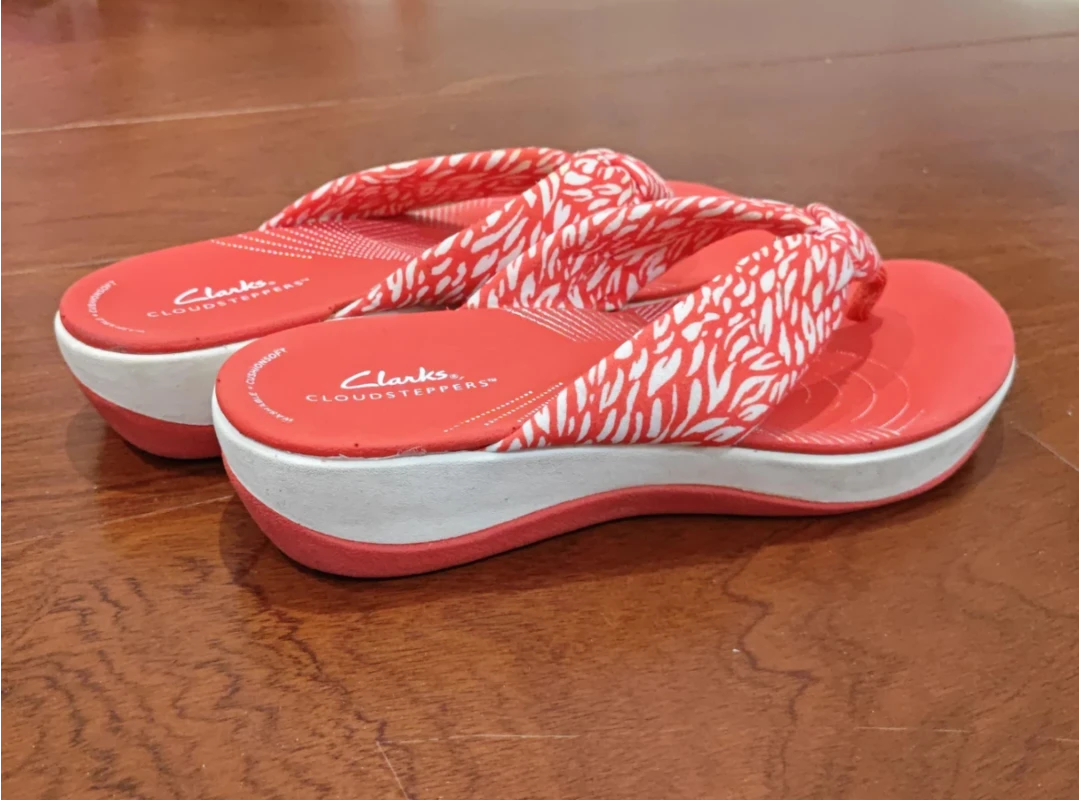 Clarks Cloudsteppers Coral Pattern Sandals - photo 2